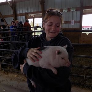 Meet your Posher, Samantha